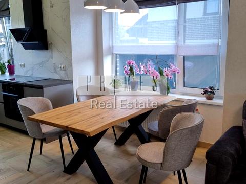 будинок за адресою центральна