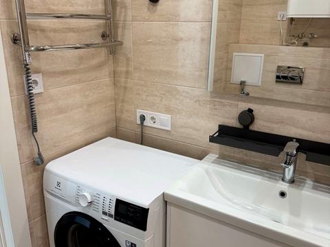 квартира за адресою Олеся Бердника вул., 1-Д