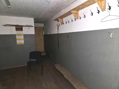 комерційна за адресою Бориспільська вул., 9