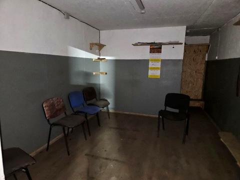 комерційна за адресою Бориспільська вул., 9