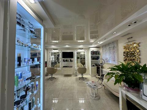 комерційна за адресою Бориса Гмирі вул., 14-А