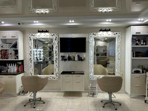 комерційна за адресою Бориса Гмирі вул., 14-А