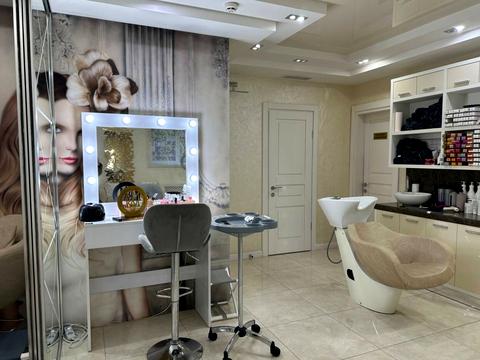 комерційна за адресою Бориса Гмирі вул., 14-А