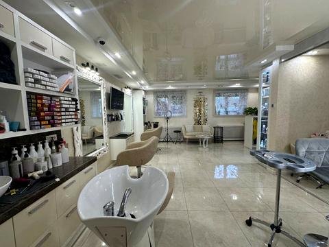 комерційна за адресою Бориса Гмирі вул., 14-А