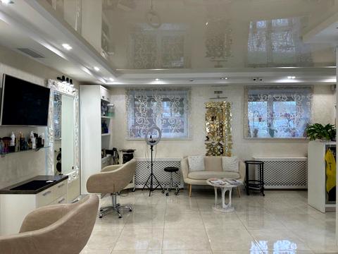 комерційна за адресою Бориса Гмирі вул., 14-А