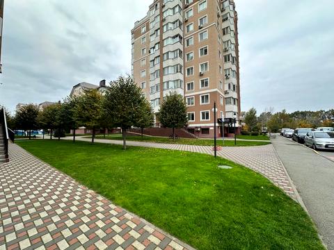 комерційна за адресою Бориса Гмирі вул., 14-А