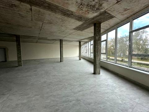 комерційна за адресою Київська, 12