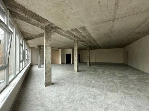 комерційна за адресою Київська, 12