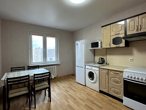 квартира за адресою Київ, Урлівська вул., 34