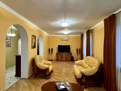 будинок за адресою Лесі Українки вул.