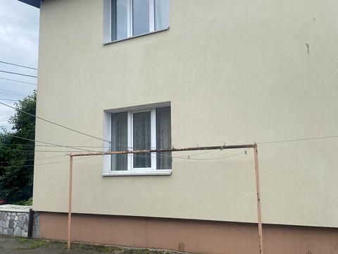 будинок за адресою Набережна