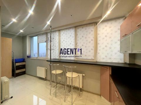 квартира за адресою Валерія Лобановського просп. (Червонозоряний), 4-Г