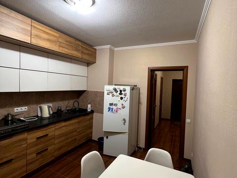 квартира за адресою Феодосійська вул., 1