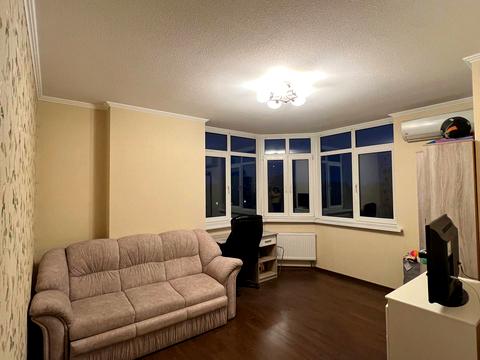 квартира за адресою Феодосійська вул., 1