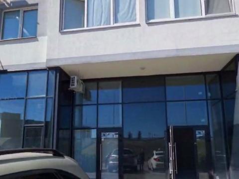 комерційна за адресою Київ, Ревуцького вул., 40-В