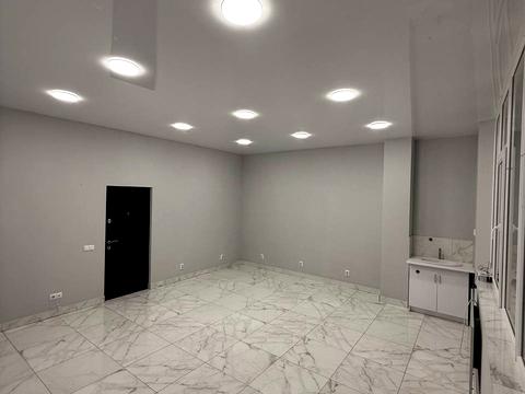 комерційна за адресою Проскурівська вул., 74а