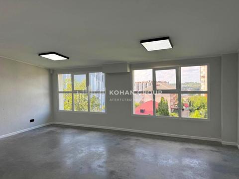 комерційна за адресою Святослава Хороброго вул., 5