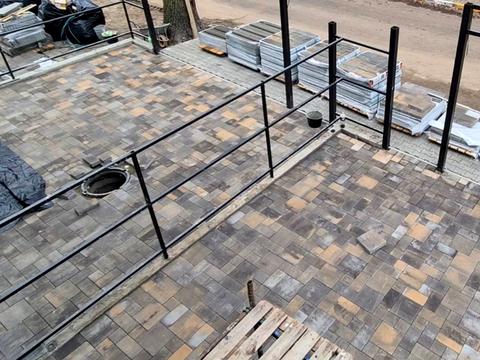 будинок за адресою Академіка Ромоданова вул. (Льва Толстого)