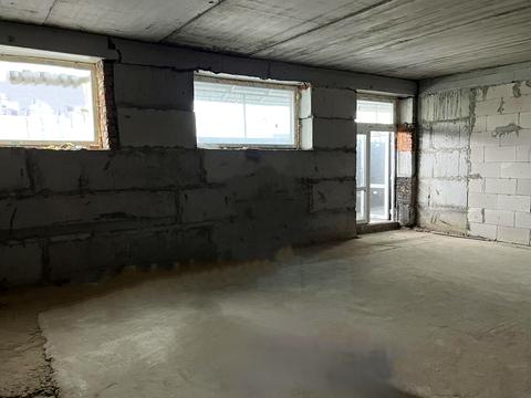 комерційна за адресою Івана Кожедуба вул., 8-A