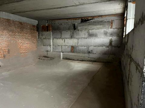 комерційна за адресою Івана Кожедуба вул., 8-A