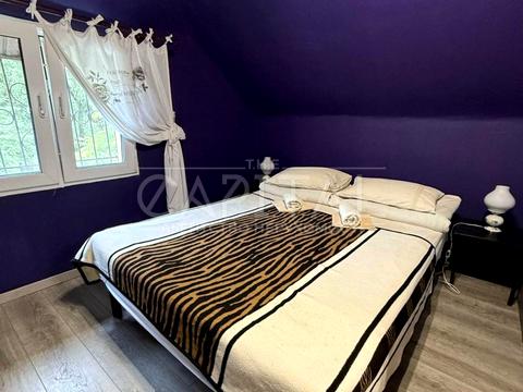 будинок за адресою Броварський