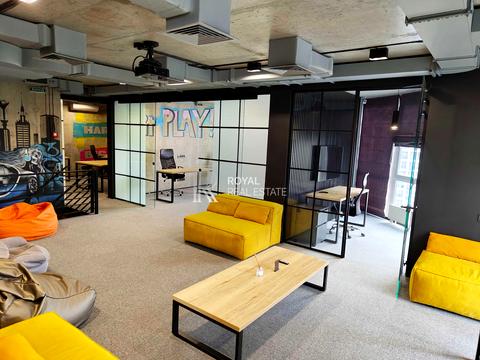 комерційна за адресою пр-т Лобоновського, 150б