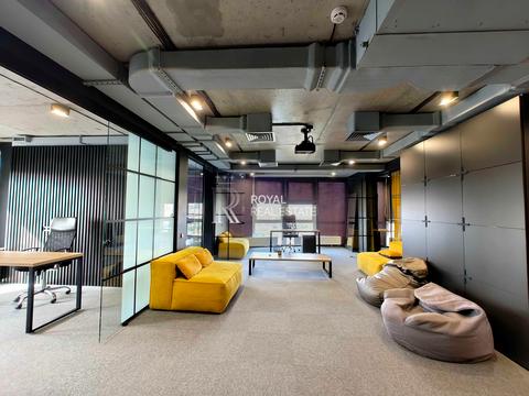 комерційна за адресою пр-т Лобоновського, 150б