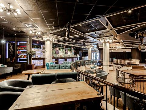 комерційна за адресою Басейна вул., 2А