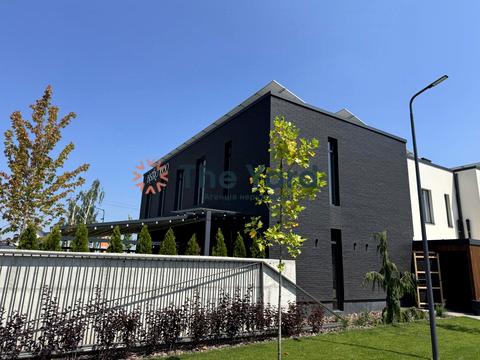 будинок за адресою Щаслива