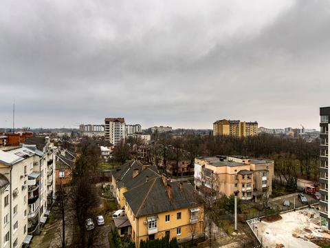 квартира за адресою Августина Волошина вул., 2-Б