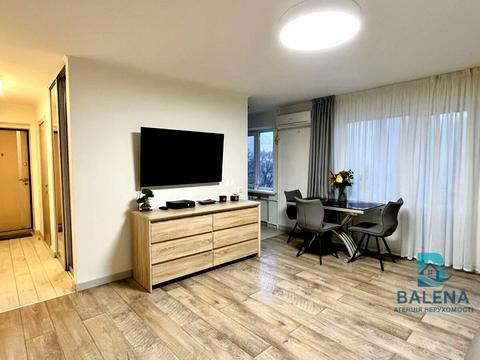 квартира за адресою Лаврська вул. (Січневого Повстання), 4-А