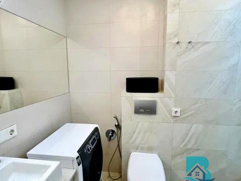 квартира за адресою Лаврська вул. (Січневого Повстання), 4-А