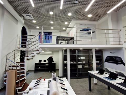 коммерческая по адресу Ангелів пл. (Стефана Яворського), 1