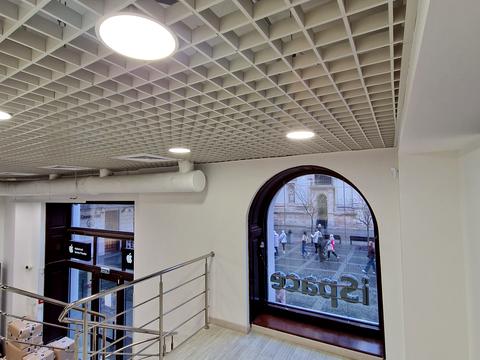 коммерческая по адресу Ангелів пл. (Стефана Яворського), 1