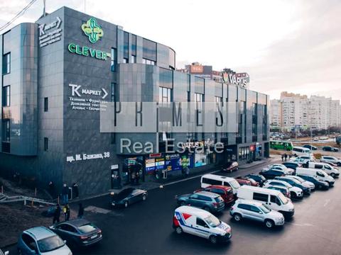 комерційна за адресою Миколи Бажана просп., 38