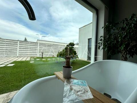 дом по адресу Владимирская ул., 14