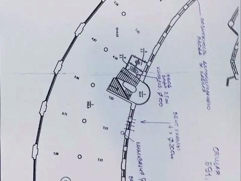 комерційна за адресою Лесі Українки бульв., 23-Б