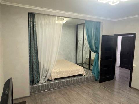 квартира за адресою Василя Симоненка вул., 5-А