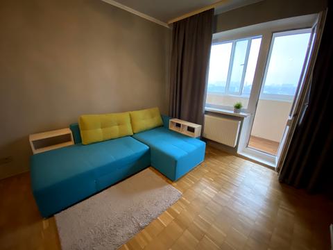 квартира за адресою Калинова вул., 8