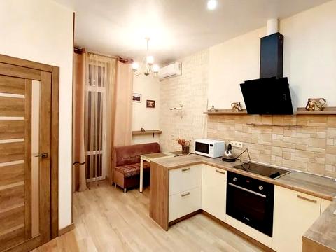 квартира за адресою Володимира Моссаковського вул. (Клари Цеткін), 7