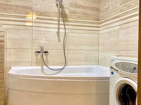 квартира за адресою Володимира Моссаковського вул. (Клари Цеткін), 7