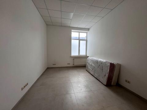 коммерческая по адресу Жовковская ул. (Декабристов), 22