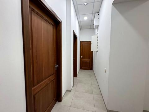 коммерческая по адресу Жовковская ул. (Декабристов), 22