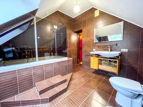 будинок за адресою Лесі Українки