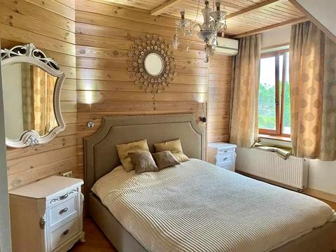 будинок за адресою Лесі Українки