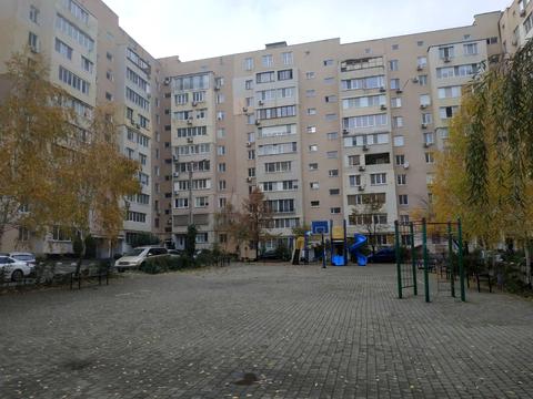 квартира за адресою Євгена Чикаленка вул., 59к