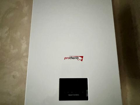 квартира за адресою Українська вул., 12/4