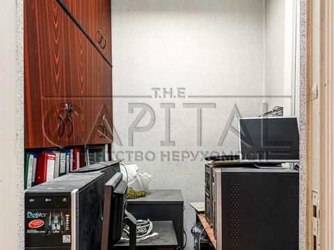 комерційна за адресою Велика Васильківська вул. (Червоноармійська), 74