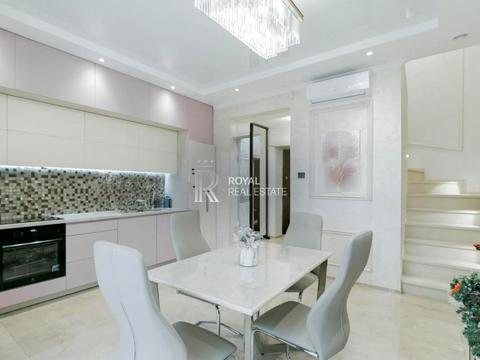 будинок за адресою Набережная