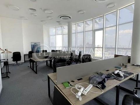 комерційна за адресою Лесі Українки бульв., 23